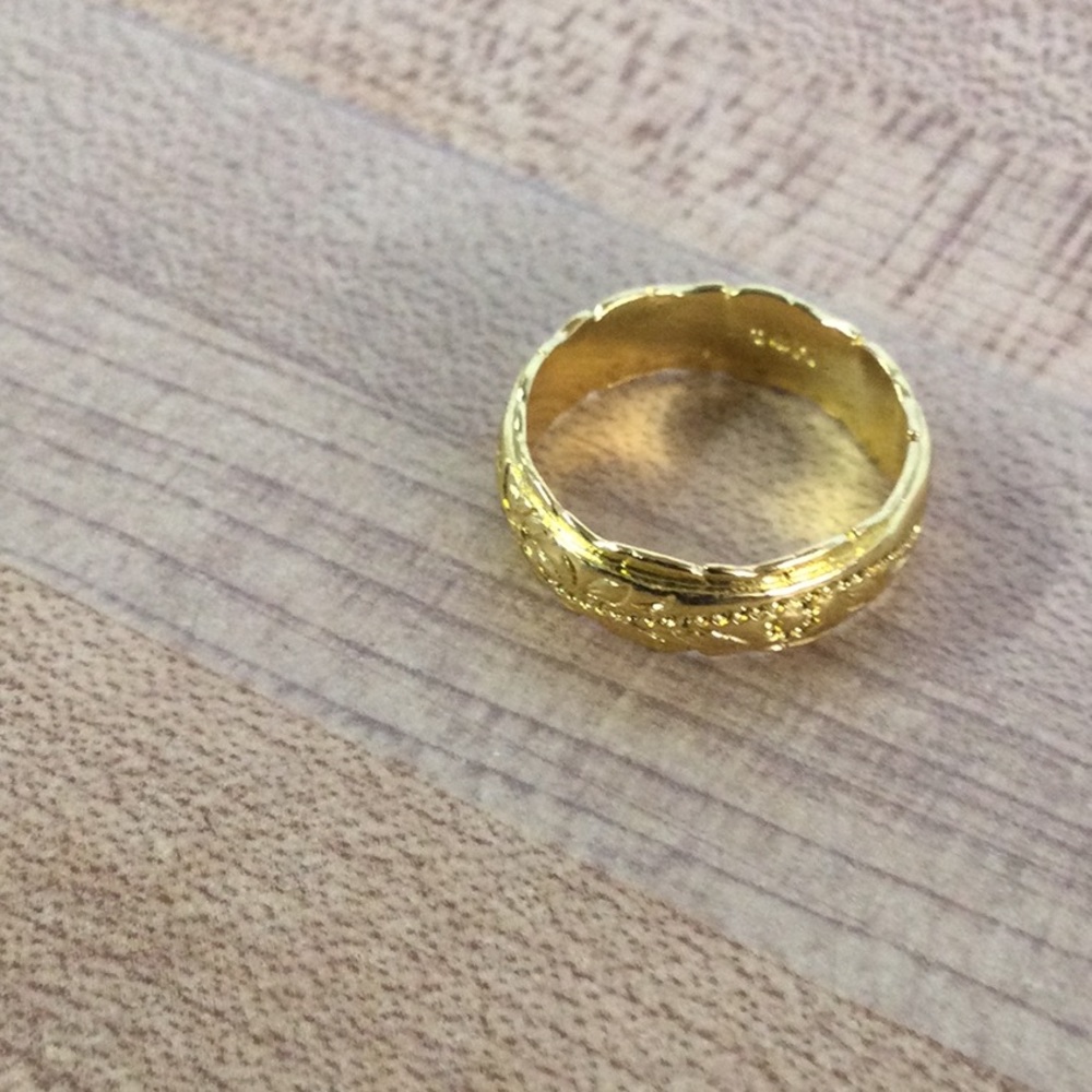 New Wadding Band - Picture 3 of 6